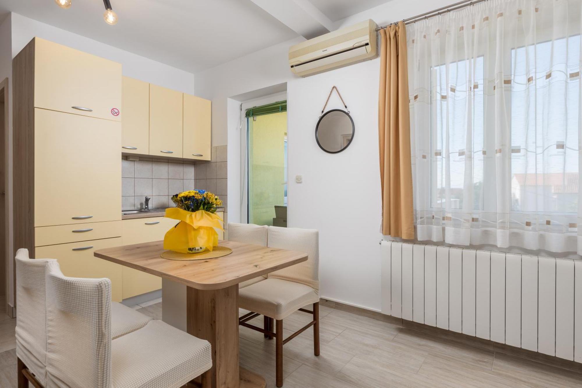 Apartments Kovacic Kraljevica Ngoại thất bức ảnh