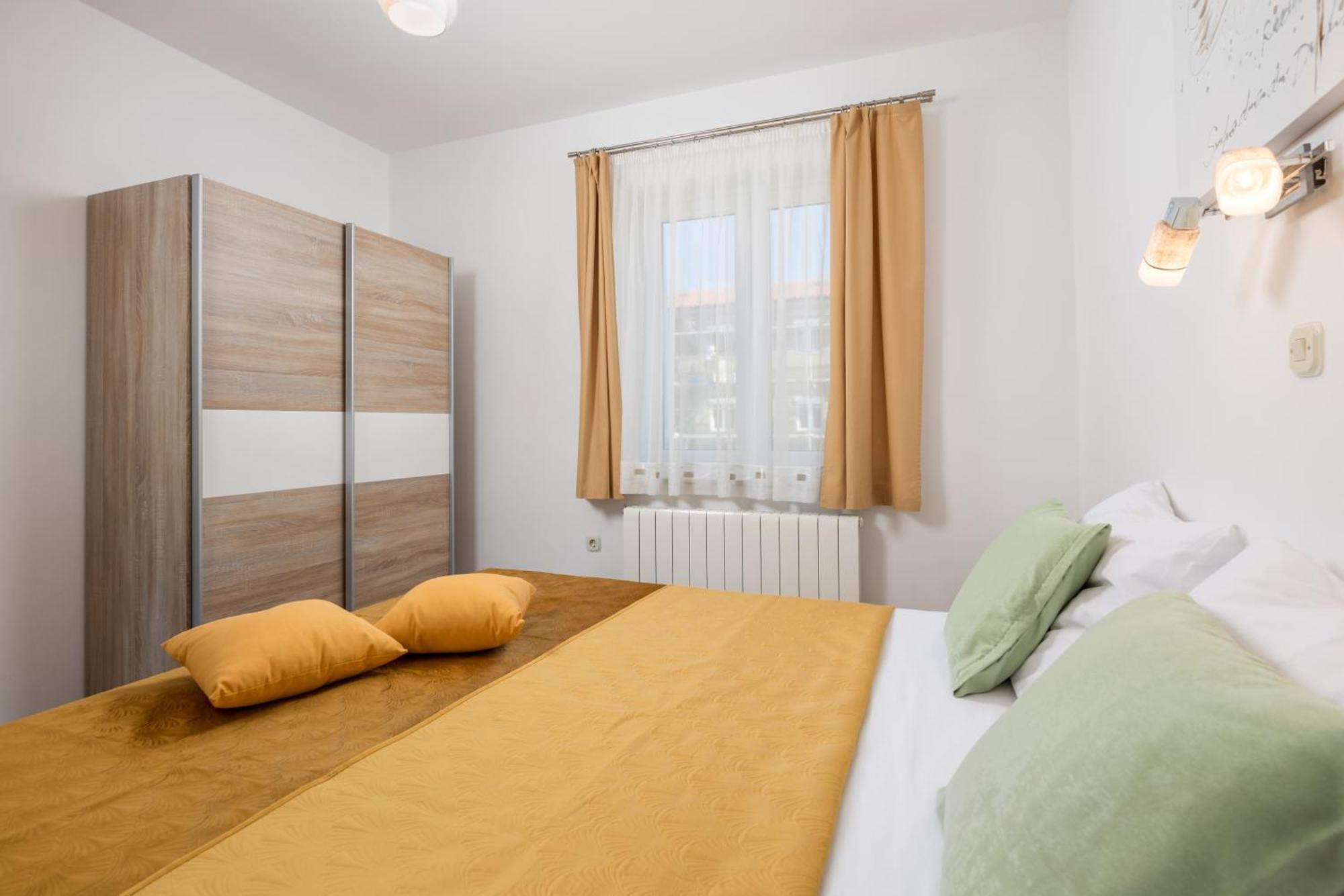 Apartments Kovacic Kraljevica Ngoại thất bức ảnh